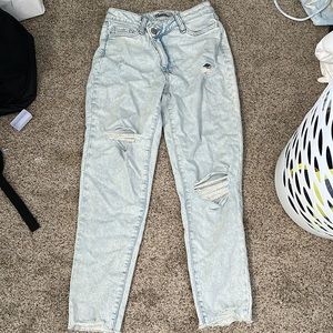 Cross Button High Rise Mom Jean